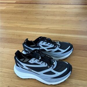 Hoka U Stinson One7 Women’s Shoes